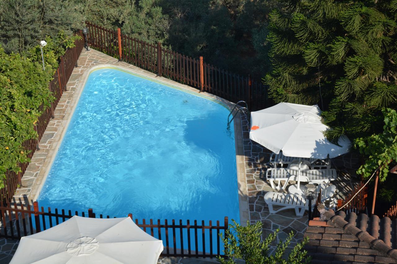Voula Apartments Agia Marina  Екстер'єр фото